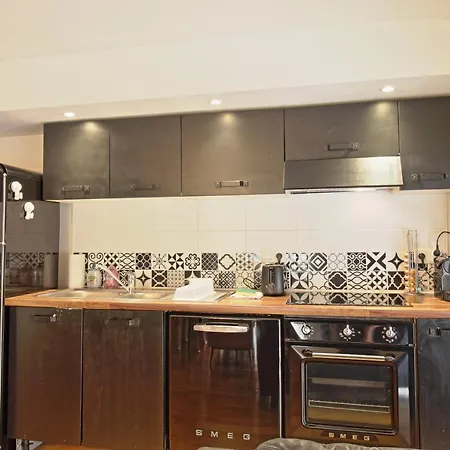 L'arena - Au Pied Des Arenes Apartament